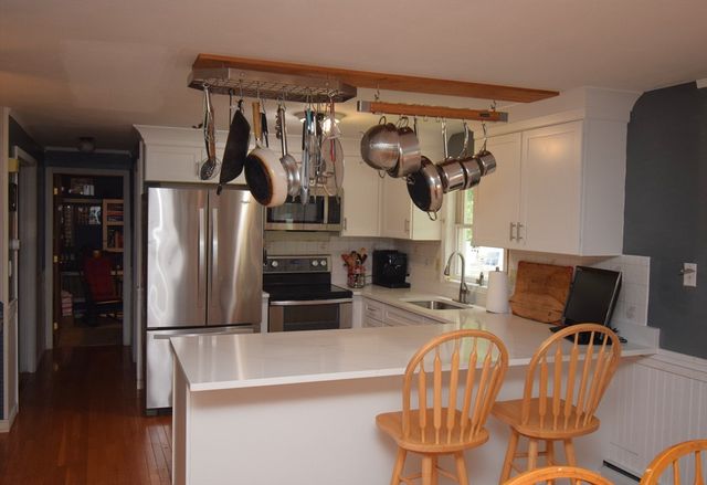 19 Windsong, Kingston, NH 03848