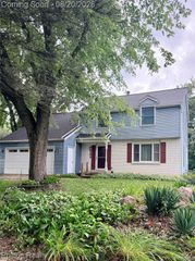 8484 Wesley Drive, Flushing, MI 48433