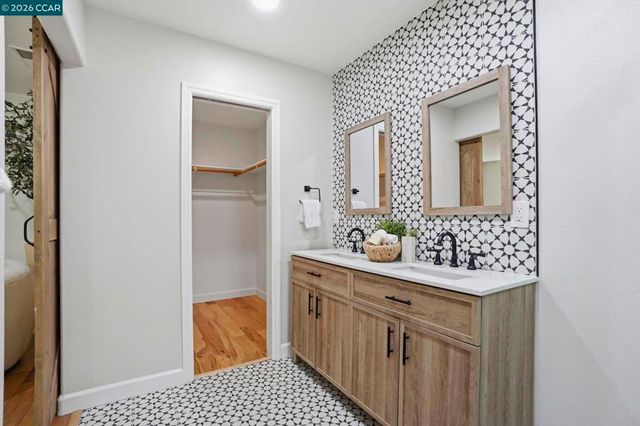 1812 Donna Dr, Pleasant Hill, CA 94523