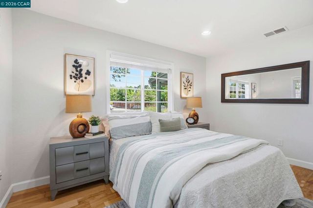 1812 Donna Dr, Pleasant Hill, CA 94523