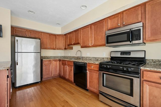 152 Worcester St 4, West Boylston, MA 01583