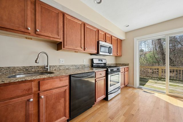 152 Worcester St 4, West Boylston, MA 01583