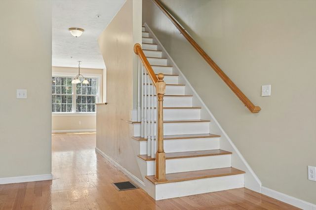 152 Worcester St 4, West Boylston, MA 01583