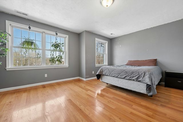 152 Worcester St 4, West Boylston, MA 01583