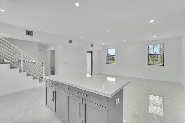 18455 SW 117th Ave, Unincorporated Dade County, FL 33157