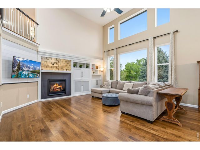 632 Agate Ct, Fort Collins, CO 80525