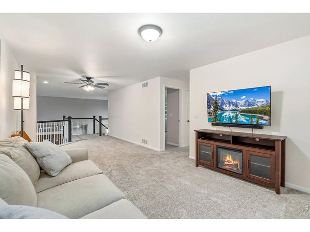 632 Agate Ct, Fort Collins, CO 80525