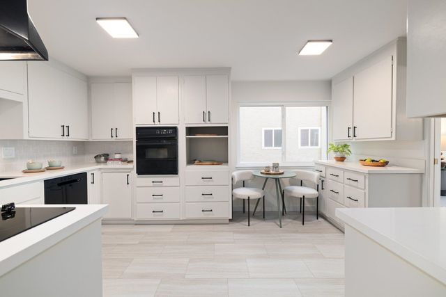 2324 Lakeshore Ave, Oakland, CA 94606