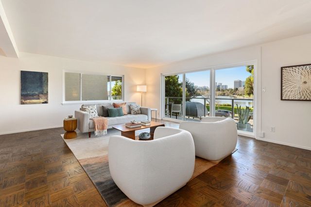 2324 Lakeshore Ave, Oakland, CA 94606