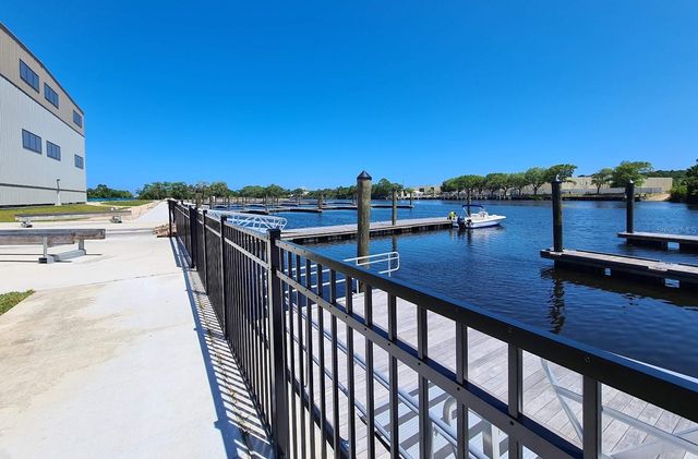4 MENORCA WAY, Palm Coast, FL 32137