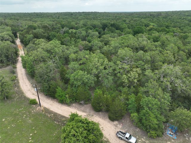 555 Private Road 3428, Milano, TX 76558