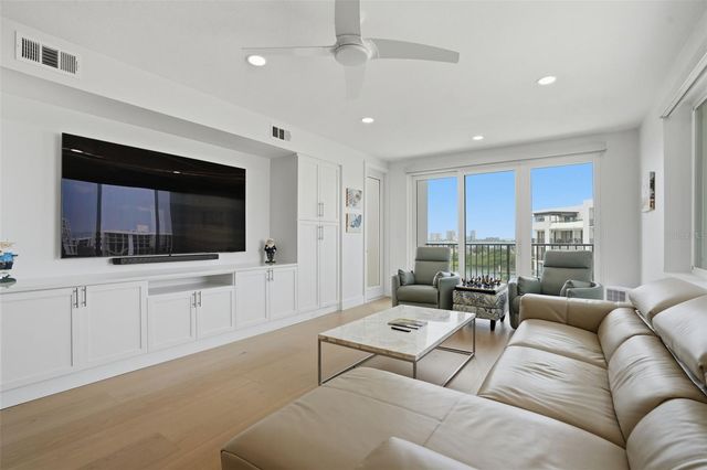 6 BELLEVIEW BOULEVARD 705, Clearwater, FL 33756