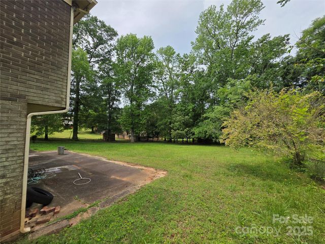 1105 Stanton Drive, Shelby, NC 28150