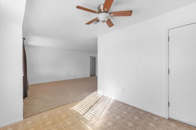 10804 Guadiana Place SW, Albuquerque, NM 87121
