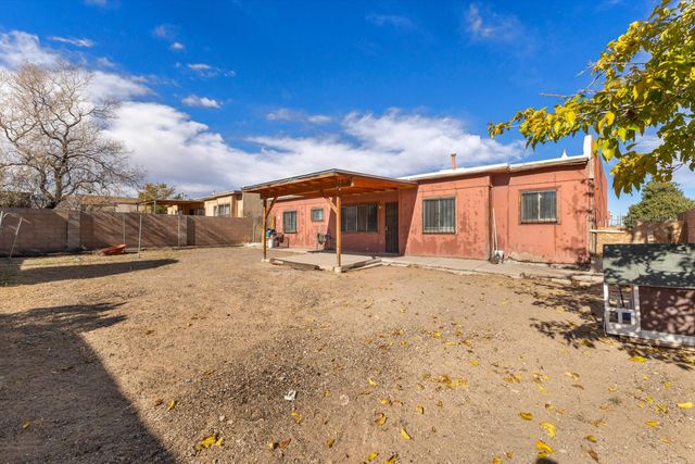 10804 Guadiana Place SW, Albuquerque, NM 87121