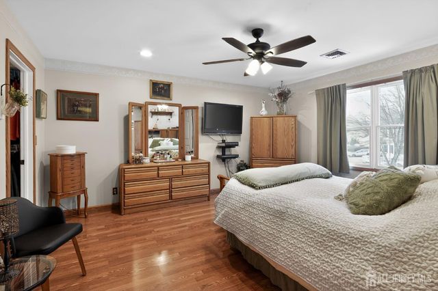 9 Diamond Court, East Brunswick, NJ 08816