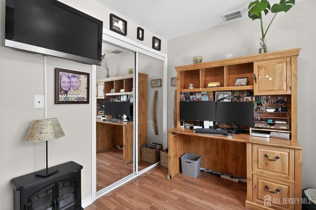 9 Diamond Court, East Brunswick, NJ 08816