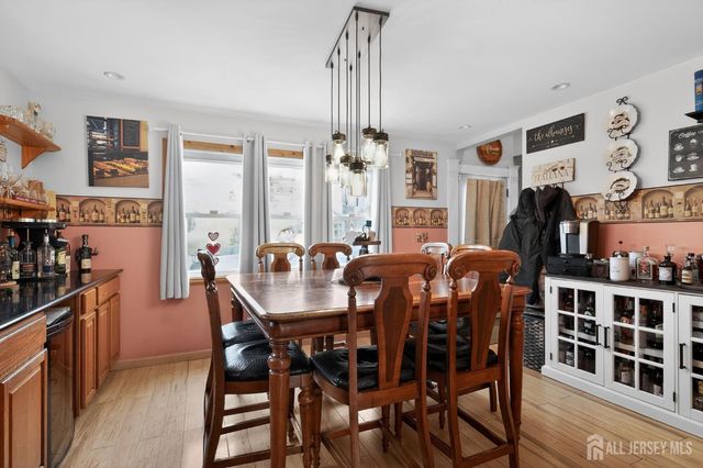 9 Diamond Court, East Brunswick, NJ 08816