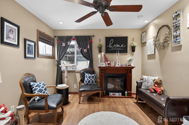 9 Diamond Court, East Brunswick, NJ 08816