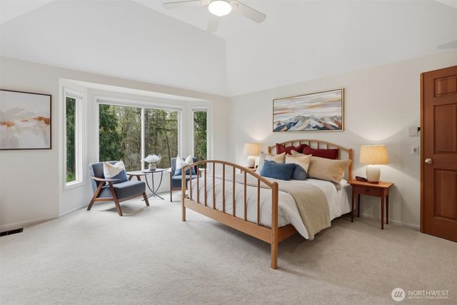 24135 SE 16th Place, Sammamish, WA 98075