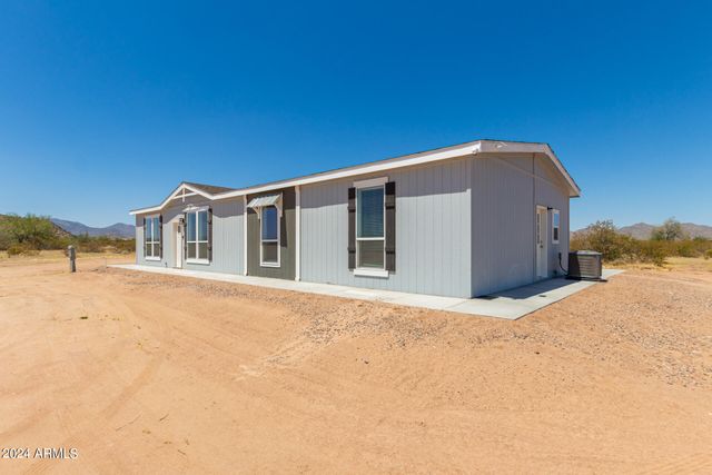 900 N WINDY MEADOW Lane, Maricopa, AZ 85139