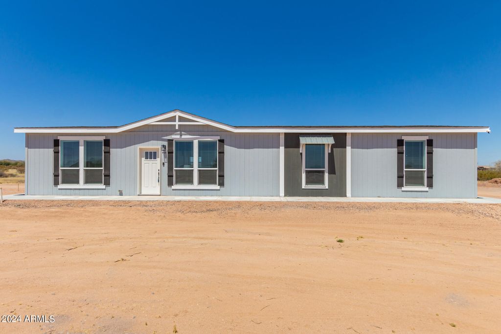 900 N WINDY MEADOW Lane, Maricopa, AZ 85139