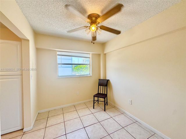 16508 NE 26th Ave 201, North Miami Beach, FL 33160