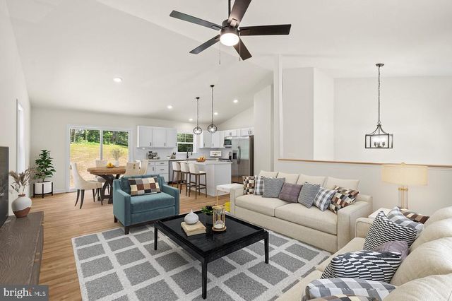 12705 PLANTATION DR, Spotsylvania, VA 22551