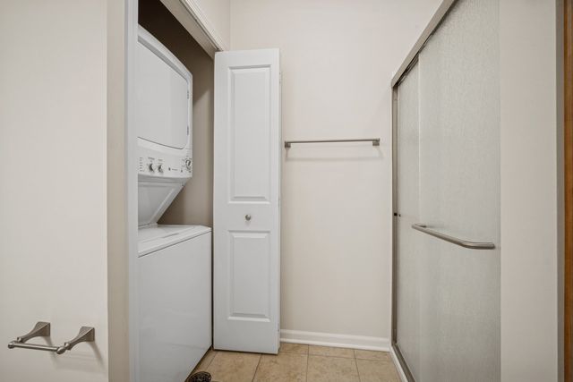 2220 Founders Drive 117, Northbrook, IL 60062