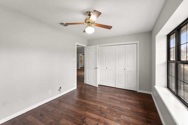 18133 Briarcrest Dr, Flint, TX 75762