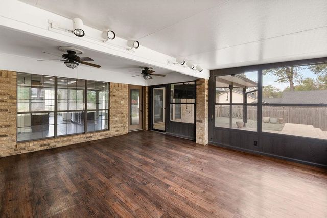 18133 Briarcrest Dr, Flint, TX 75762