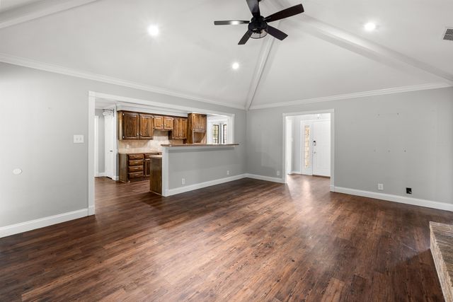 18133 Briarcrest Dr, Flint, TX 75762