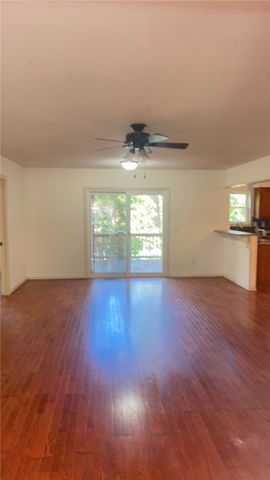 10 Evans Lane, Bella Vista, AR 72715