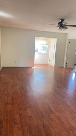 10 Evans Lane, Bella Vista, AR 72715