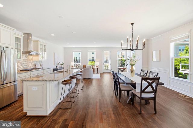 23489 EPPERSON SQ, Brambleton, VA 20148
