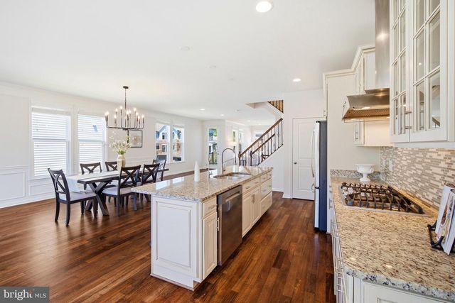 23489 EPPERSON SQ, Brambleton, VA 20148