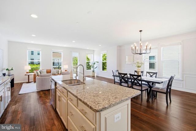 23489 EPPERSON SQ, Brambleton, VA 20148