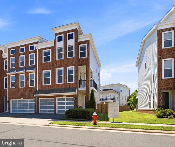 23489 EPPERSON SQ, Brambleton, VA 20148