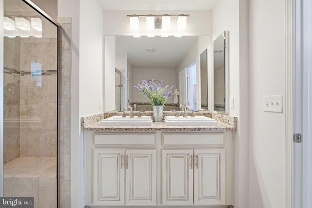 23489 EPPERSON SQ, Brambleton, VA 20148
