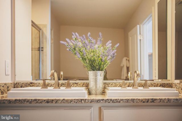 23489 EPPERSON SQ, Brambleton, VA 20148