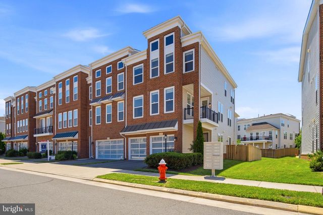 23489 EPPERSON SQ, Brambleton, VA 20148