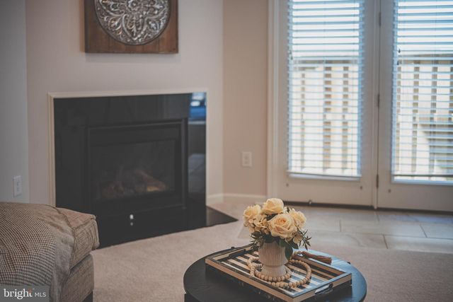 23489 EPPERSON SQ, Brambleton, VA 20148