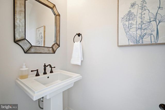 23489 EPPERSON SQ, Brambleton, VA 20148