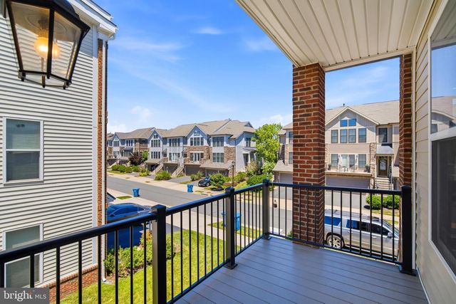 23489 EPPERSON SQ, Brambleton, VA 20148
