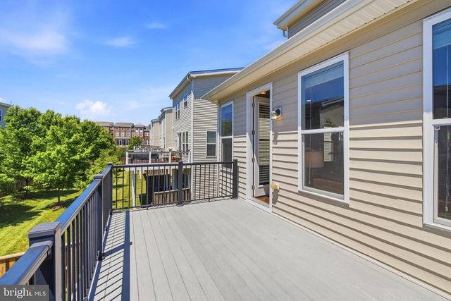 23489 EPPERSON SQ, Brambleton, VA 20148