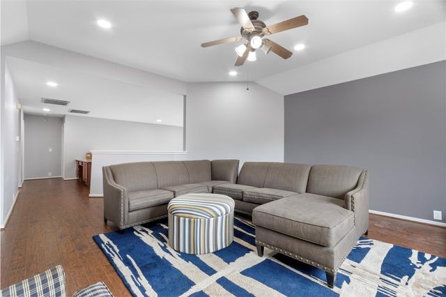 3011 Grand Lakeview Drive, Spring, TX 77388