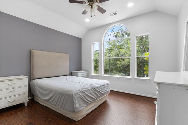 3011 Grand Lakeview Drive, Spring, TX 77388