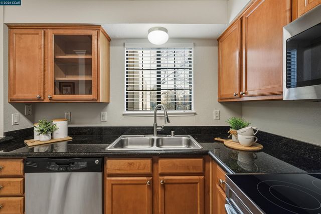 332 Eastridge Dr, San Ramon, CA 94582