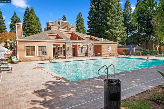 332 Eastridge Dr, San Ramon, CA 94582