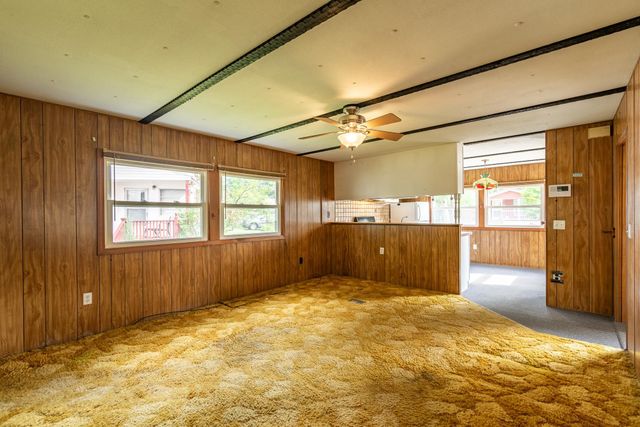 8 South Dewberry Lane, Rochester, NH 03867